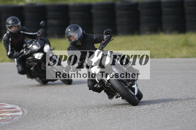 /Archiv-2024/17 01.05.2024 Speer Racing ADR/Schnuppertraining